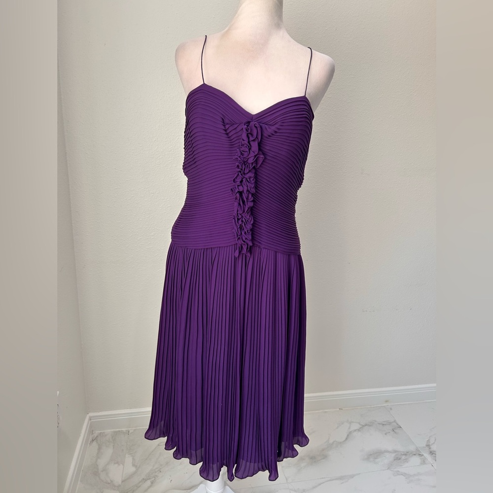 Oscar de la Renta purple 100% silk spaghetti strap pleated midi dress, NWT.